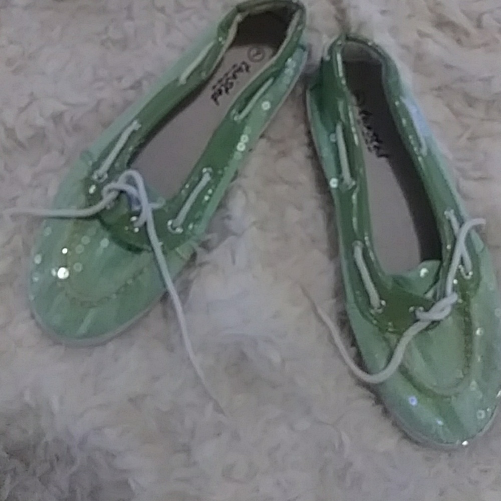 Shoes - Picture 2 of 2